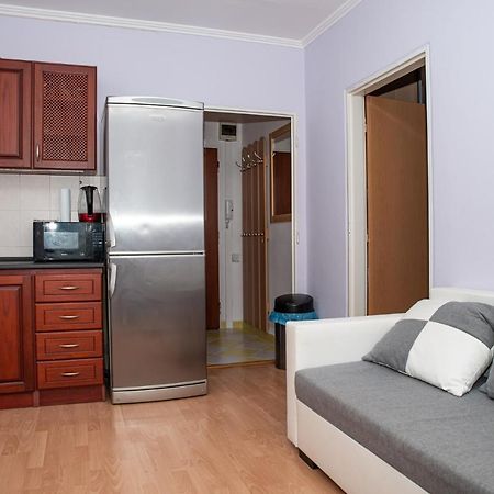 Lovely One Bedroom Apartment Nove Zamky Exterior photo