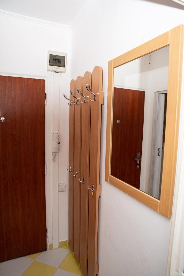 Lovely One Bedroom Apartment Nove Zamky Exterior photo